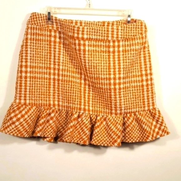 Naked Zebra Tweed Mustard color mini skirt Size Large - Picture 1 of 12